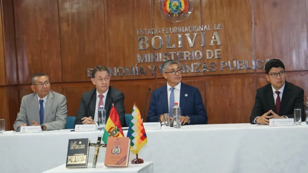 Gobierno presentará paquete de leyes económicas después del 22 de marzo
